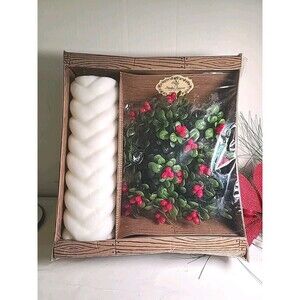 NOS Factory Sealed Beautiful VTG Emkay Christmas Centerpiece Wreath Candle USA